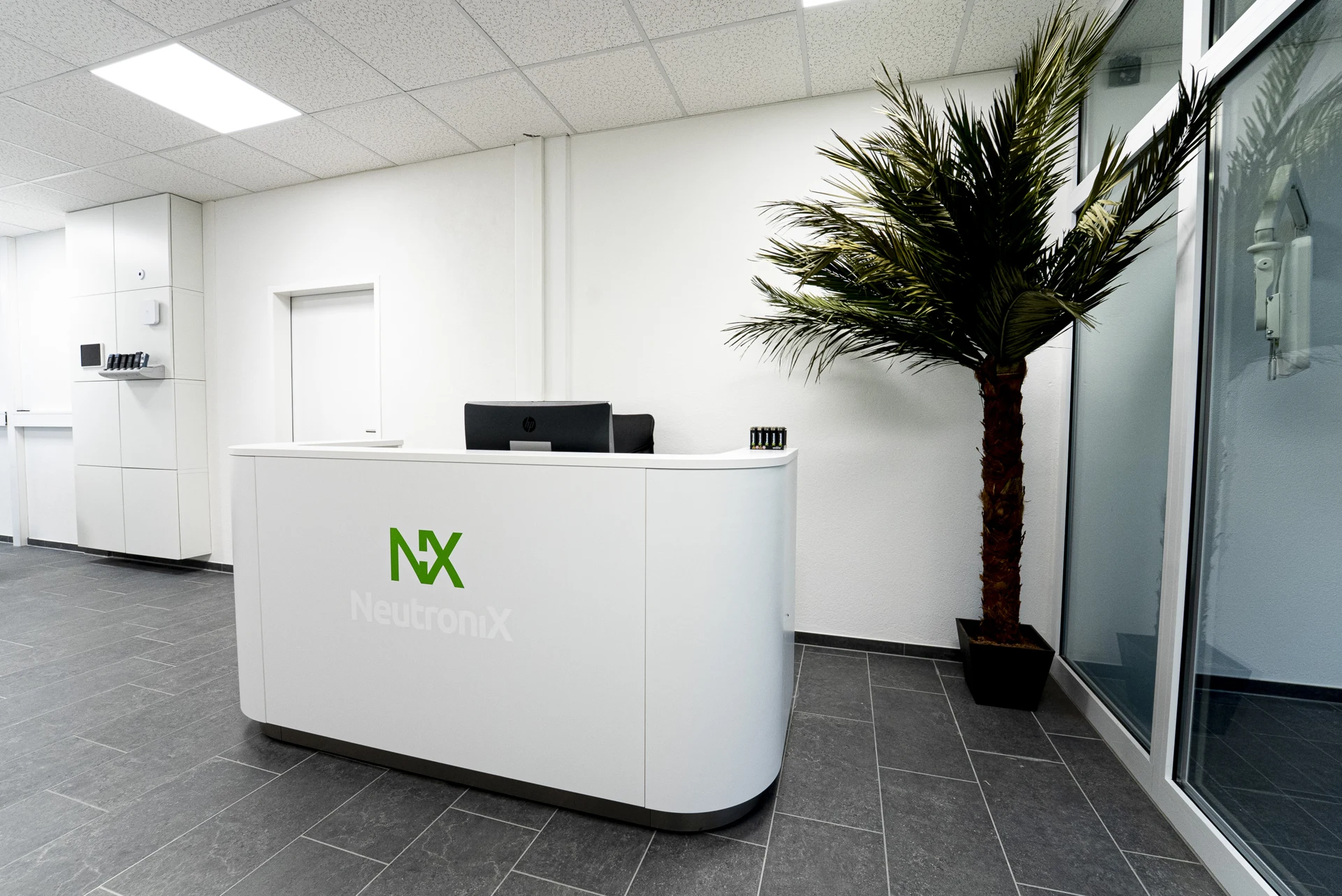 Ontvang Neutronix GmbH